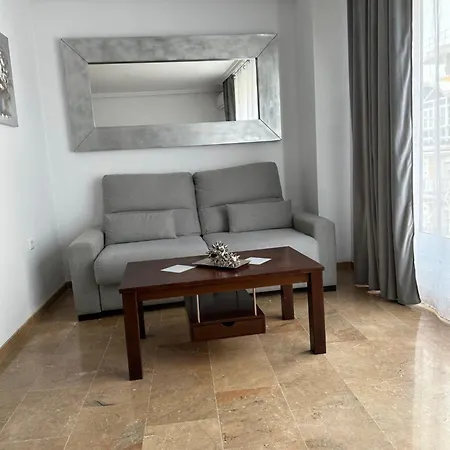 5 Caballeros Apartment