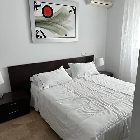 5 Caballeros Apartment *