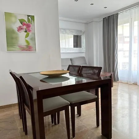 5 Caballeros Apartment Puente Genil